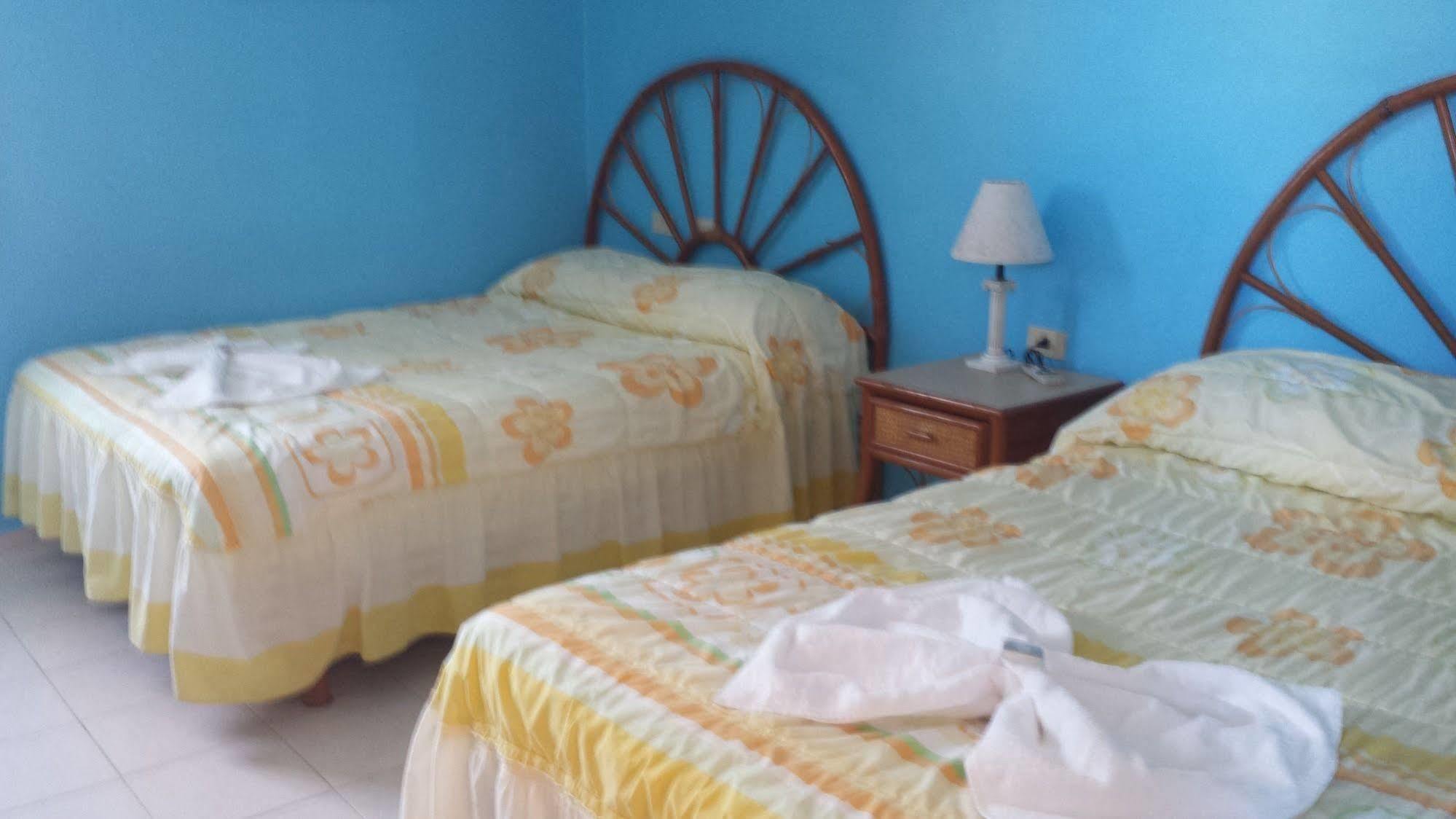 Hotel Francis Arlene Adults Only Isla Mujeres Ngoại thất bức ảnh